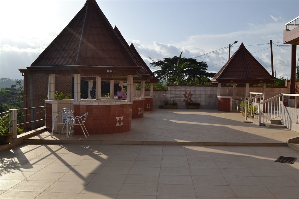 Hotel De Malte Dschang Ngoại thất bức ảnh